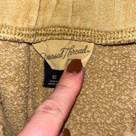 Universal Thread Fleece Sweatpants - Picture 2 of 2